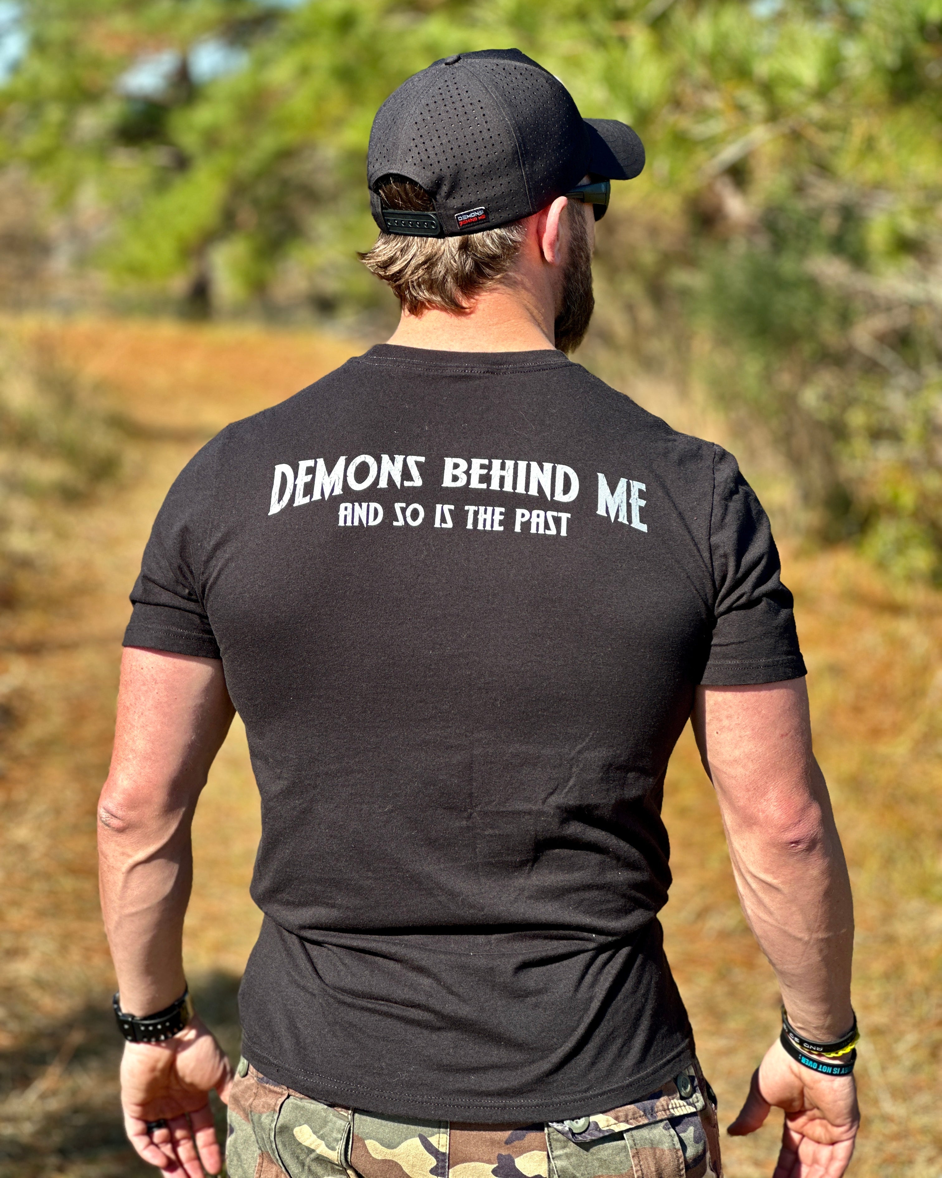 Closeout- Men's Electric Head T-Shirt