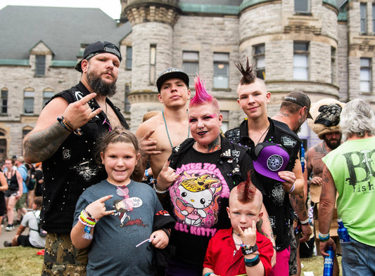 5 Rock Festival Outfit Ideas to Make You Stand Out